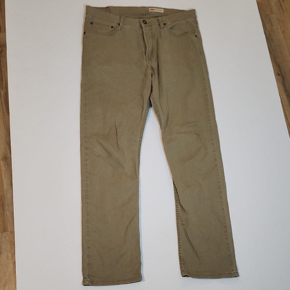Wrangler Slim Straight Khaki Pants